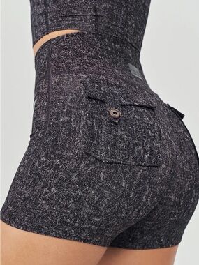 Firmabs Women's Heathered Black Bike Shorts